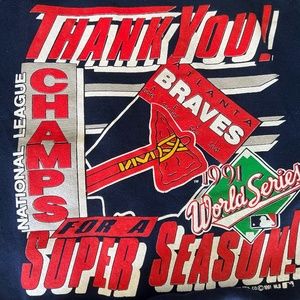 Atlanta Braves Vintage Crewneck Sweatshirt